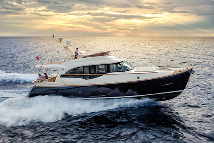 Mochi Craft Dolphin 64 Fly for sale in for €1,095,000 (£916,402)