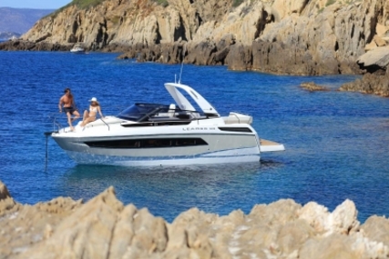 Jeanneau Leader 30 for sale in Germany for €149,900 (£133,330)