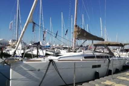 Jeanneau Sun Odyssey 349 for sale in France for €109,000 (£97,913)