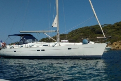 Beneteau Oceanis 411 for sale in France for €72,000 (£61,590)