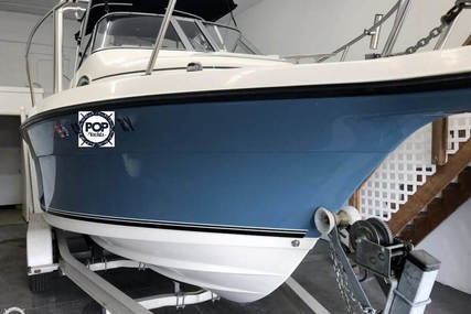 Century 2200 WA for sale in United States of America for $38,995 (£30,261)