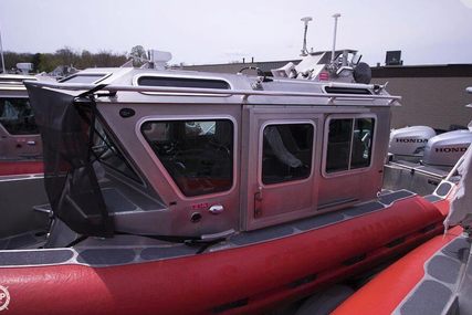 Safe Boats International 25 Defender Full Cabin for sale in United States of America for 180.000 $ (141.878 £)