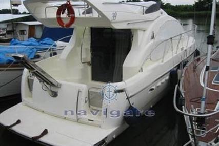 Azimut Yachts 39 for sale in Italy for €125,000 (£107,412)