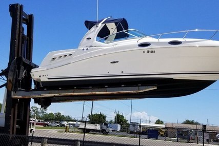 Sea Ray 28 for sale in United States of America for $39,000 (£30,809)