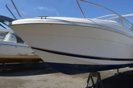 Jeanneau Leader 705 for sale in France for €16,000 (£13,961)