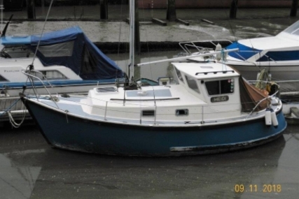 Island Plastics 24 for sale in United Kingdom for £7,995
