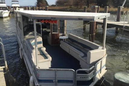Tracker PartyHut30 for sale in United States of America for $19,000 (£14,755)