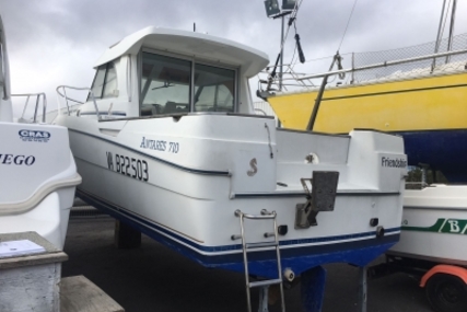 Beneteau Antares 710 for sale in France for €21,900 (£19,502)