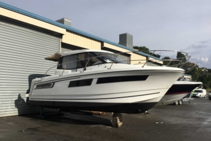 Jeanneau Merry Fisher 855 for sale in France for €97,000 (£83,968)