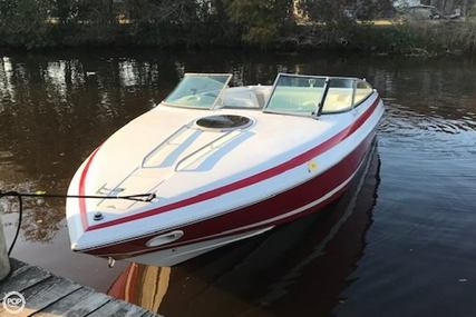 Cobalt 233 Runabout Ski Wakeboard 23 for sale in United States of America for $16,000 (£12,672)