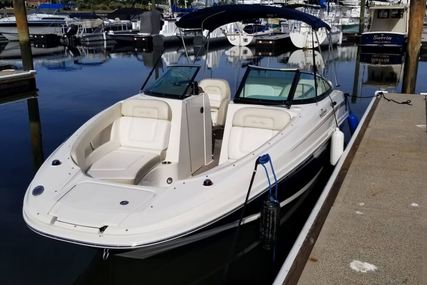 Sea Ray Sundeck 220 for sale in United States of America for $38,000 (£31,276)