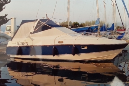 Beneteau Flyer Serie 8 for sale in France for €15,000 (£13,474)