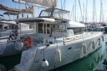 Lagoon 39 for sale in Spain for €245,000 (£213,619)