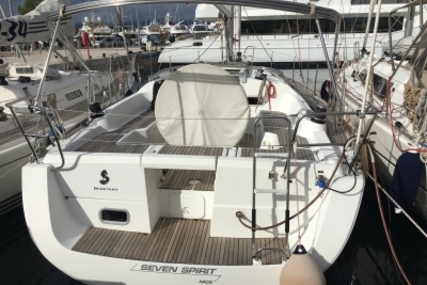 Beneteau Oceanis 37 for sale in France for €90,000 (£78,051)