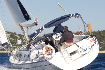 Jeanneau SUN ODYSSEY 37 SHALLOW DRAFT for sale in Croatia for €55,000 (£48,551)