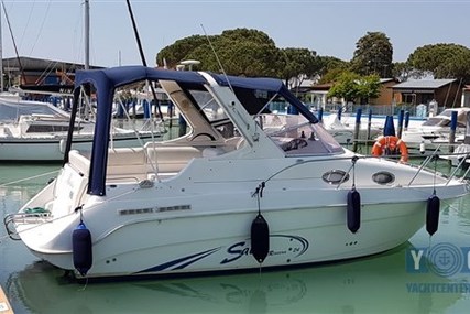 Saver Riviera 24 for sale in Italy for €26,500 (£23,822)