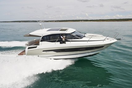 Jeanneau NC 37 for sale in Finland for €333,000 (£290,556)