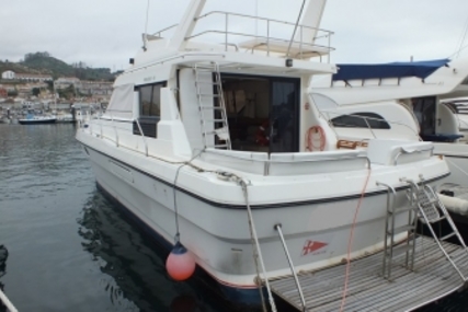 Princess 45 for sale in Portugal for €77,500 (£67,384)