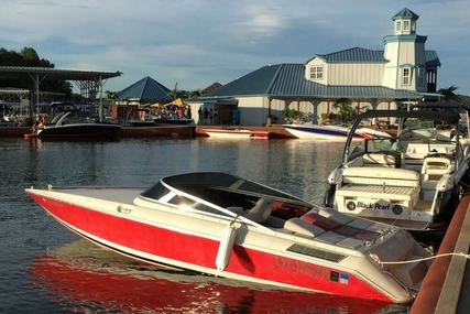 Donzi R23 for sale in United States of America for $12,900 (£10,308)