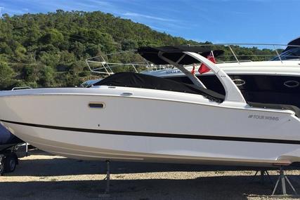 Four Winns H260 for sale in Spain for €104,995 (£88,704)