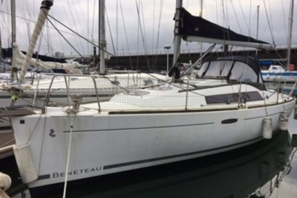 Beneteau Oceanis 31 for sale in France for €64,900 (£55,516)