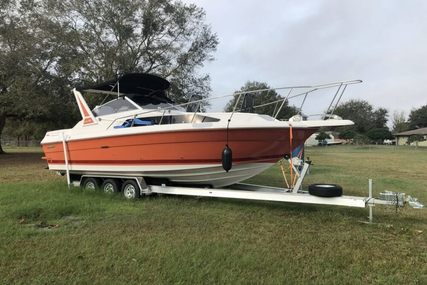 Sea Ray 270 Sundancer for sale in United States of America for $12,500 (£10,181)