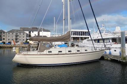 Island Packet 380 for sale in United Kingdom for £115,000 Island Packet 380 for sale in United Kingdom for £115,000