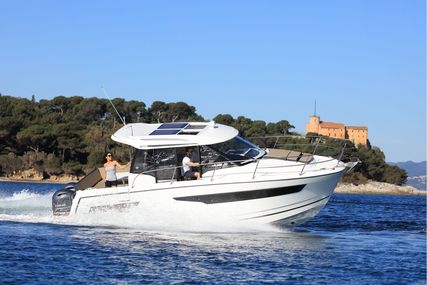 Jeanneau Merry Fisher 895 Legend for sale in United Kingdom for £139,850