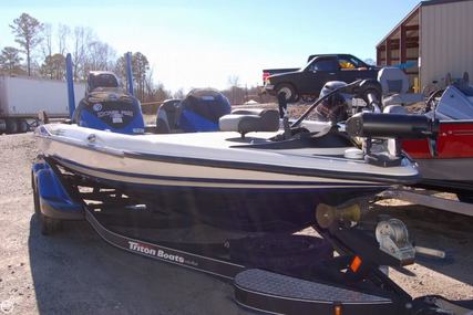 Triton 21 TRX DC for sale in United States of America for $50,000 (£36,545) Triton 21 TRX DC for sale in United States of America for $50,000 (£36,545)