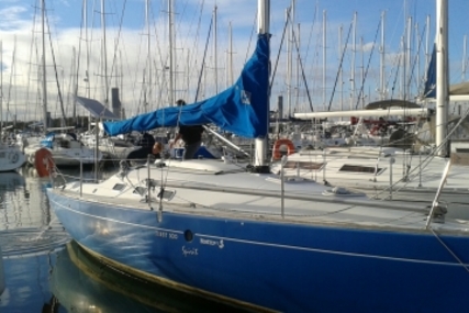 Beneteau First 300 Spirit for sale in France for €28,000 (£24,238)