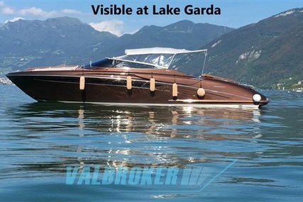 Riva rama 44 for sale in Italy for €350,000 (£306,660)