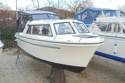 Viking Yachts 20 Wide Beam 'Rose' for sale in United Kingdom for £10,995