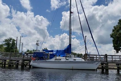 Hunter 30 for sale in United States of America for $15,250 (£11,837)