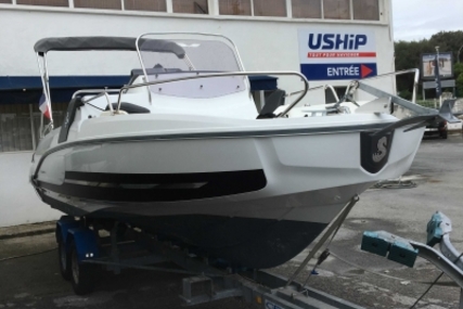 Beneteau Flyer 6.6 Sundeck for sale in France for €43,000 (£37,666)