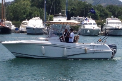 Jeanneau Cap Camarat 7.5 Cc for sale in France for €34,500 (£30,221)
