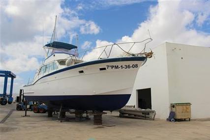 Hatteras 45 Convertible for sale in Spain for €65,000 (£55,602)