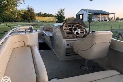 Sea Ray 240 Sundeck for sale in United States of America for $16,250 (£12,631)