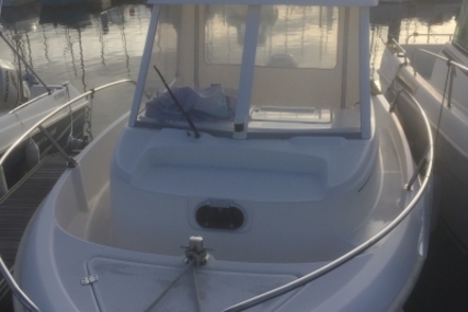 Jeanneau Merry Fisher 585 for sale in France for €11,900 (£10,301)