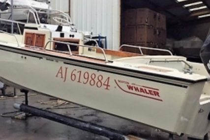 Boston Whaler BOSTON 250 OUTRAGE for sale in France for €35,000 (£30,288) Boston Whaler BOSTON 250 OUTRAGE for sale in France for €35,000 (£30,288)