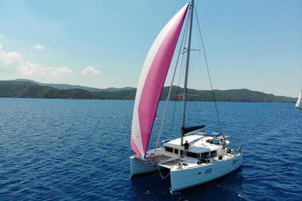 Lagoon 400 for sale in Martinique for €315,000 (£274,653)