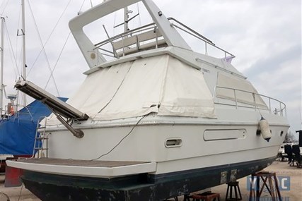 Ferretti 36 FLY for sale in Italy for €39,900 (£34,951)