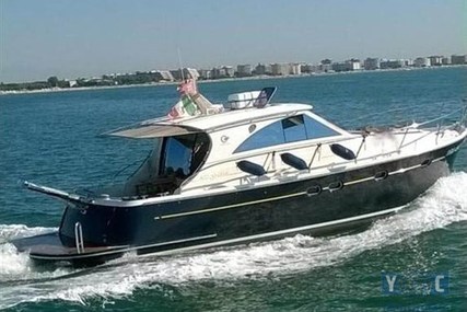 Cantieri Estensi 440 Goldstar for sale in Italy for €255,000 (£223,424)