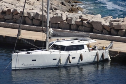 Moody 45 DS for sale in France for €295,000 (£257,215)