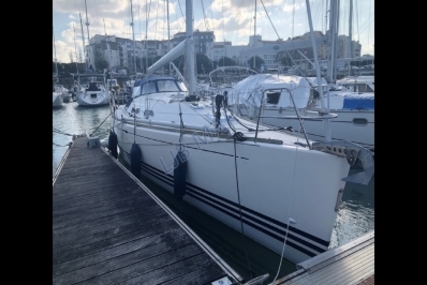 X-Yachts X-37 for sale in France for €130,000 (£112,256)