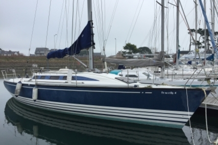 X-Yachts X-382 for sale in France for €95,000 (£82,832)
