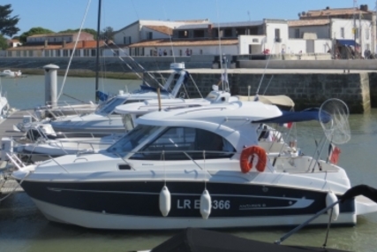Beneteau Antares 8 for sale in France for €47,500 (£40,648)
