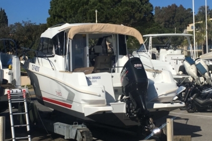 Beneteau Antares 7.80 for sale in France for €47,000 (£40,735)