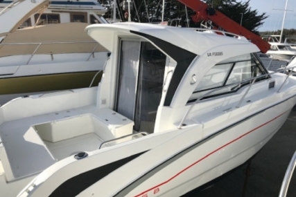 Beneteau Antares 8 OB for sale in France for €57,000 (£51,033)