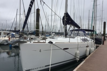 Beneteau Oceanis 46 for sale in France for €148,900 (£127,420) Beneteau Oceanis 46 for sale in France for €148,900 (£127,420)