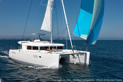 Lagoon 450 for sale in Singapore for €645,318 (£552,920)